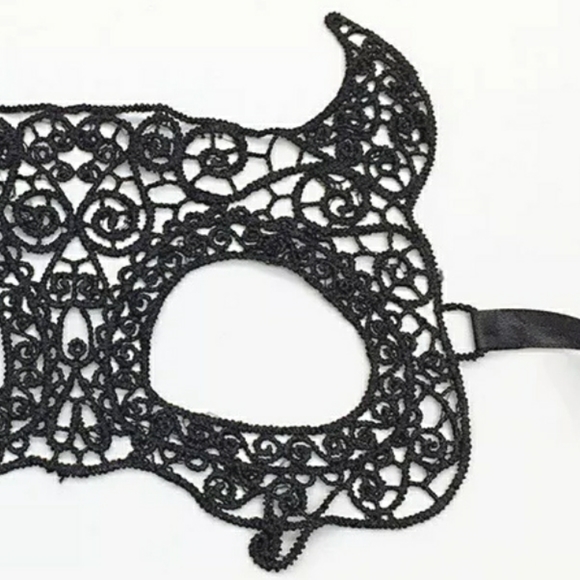 Lace Cat Mask Black Masquerade party NWT - Picture 4 of 6